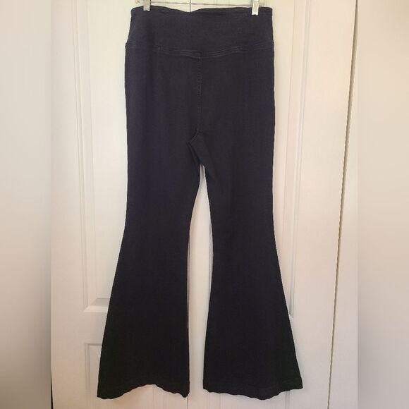 We The Free Venice Beach Flare Stretch Pants Jeans Black Size 31 - Picture 8 of 16